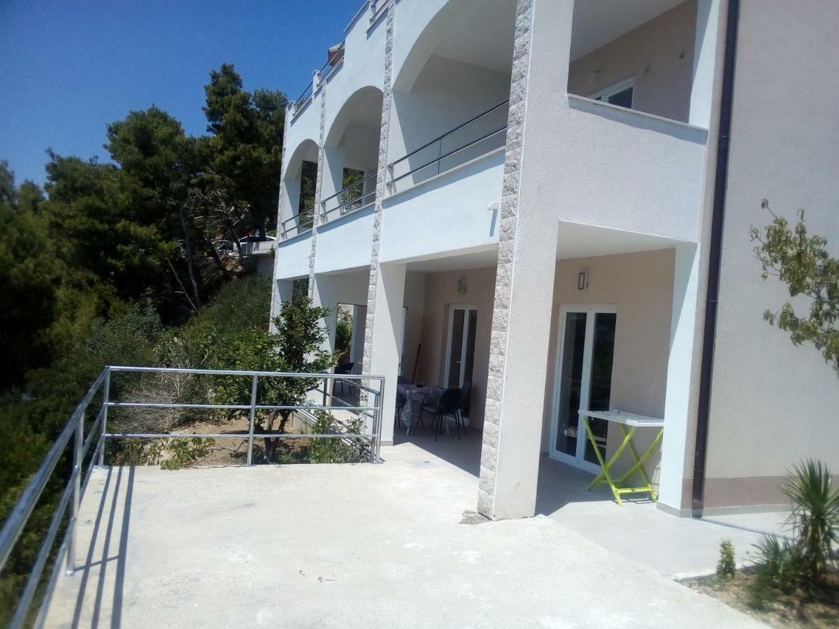 Apartmani Marija Jakir Brela Exterior foto